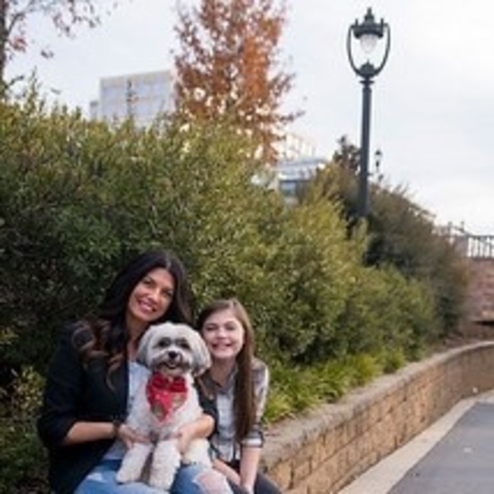 Meet your Posher, Kayla